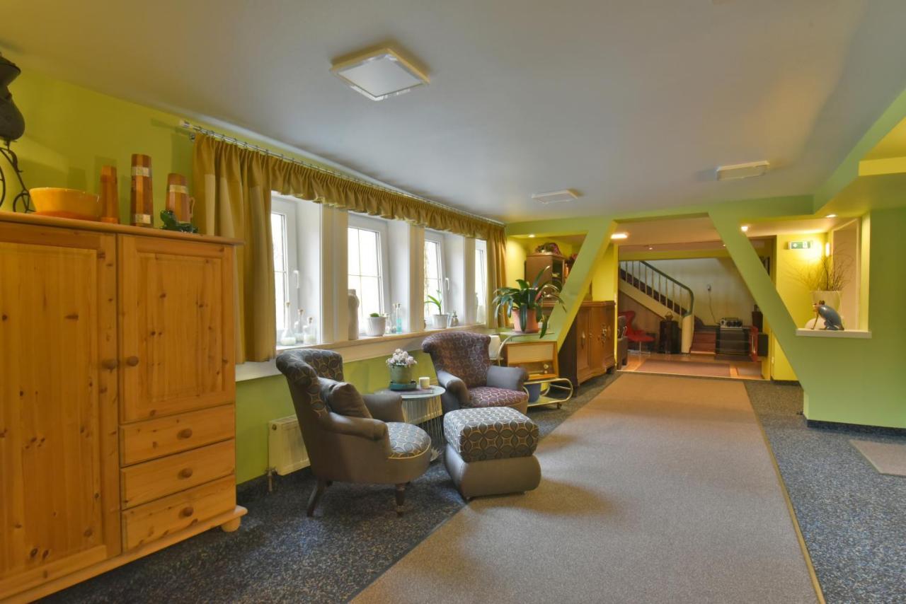 Hotel Goldene Sonne Arnstadt Bagian luar foto