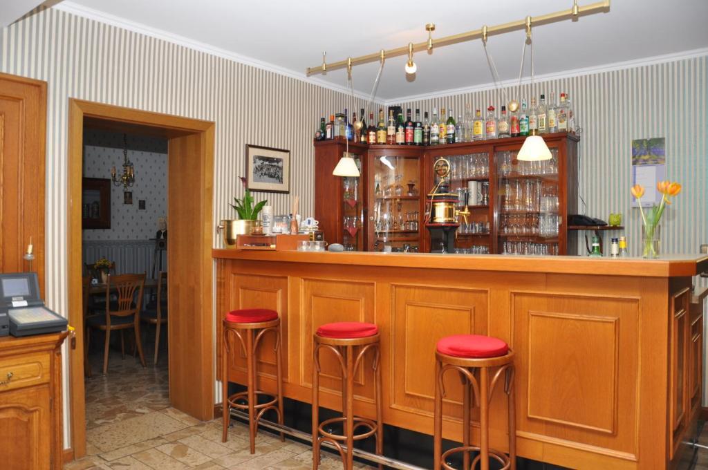 Hotel Goldene Sonne Arnstadt Bagian luar foto